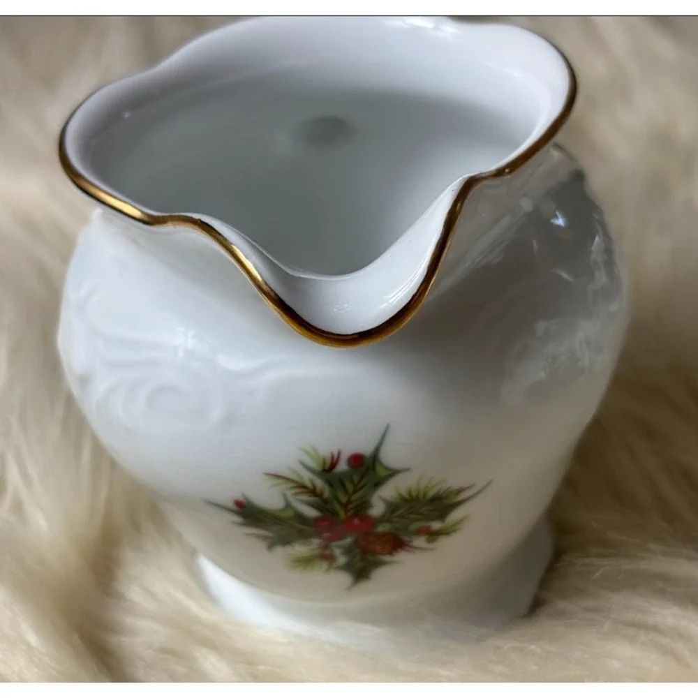 Royal Kent Poland Christmas Holly Creamer Sugar Bowl Set‎ Holiday